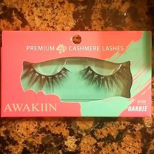 Cashmere 4D Lashes - Barbie
